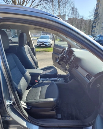Mitsubishi Outlander cena 64000 przebieg: 90000, rok produkcji 2014 z Góra małe 596